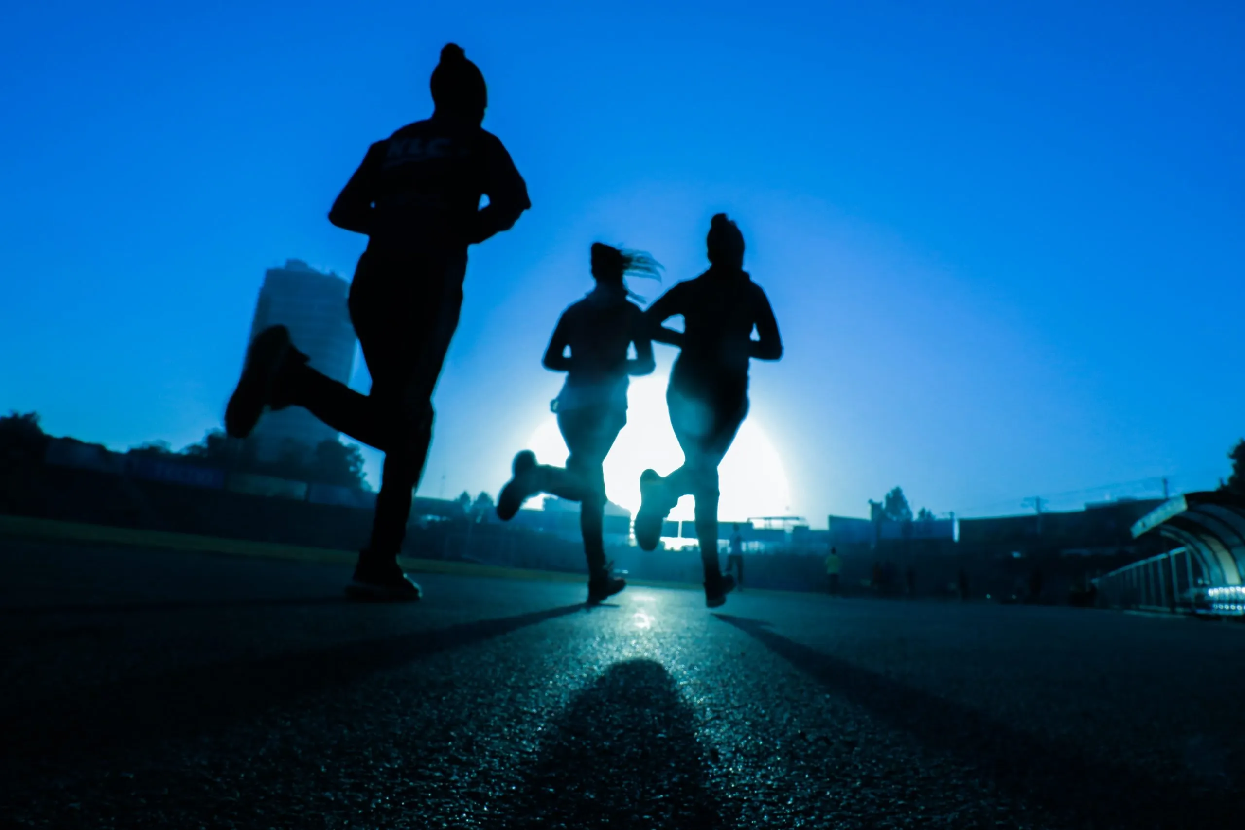 per-dimagrire-meglio-correre-o-camminare