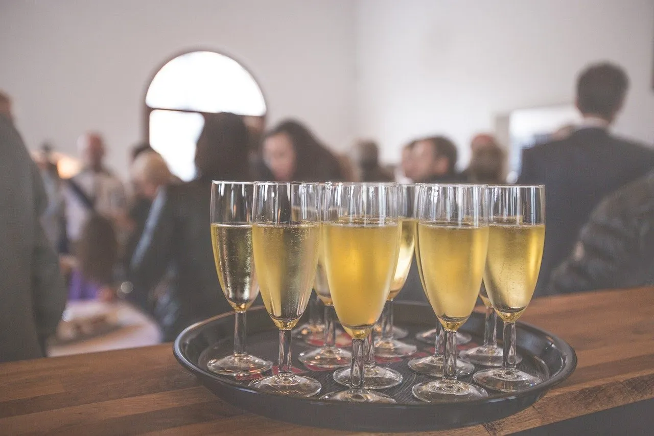 come rompere il ghiaccio a un evento