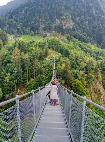 ponte tibetano a verona