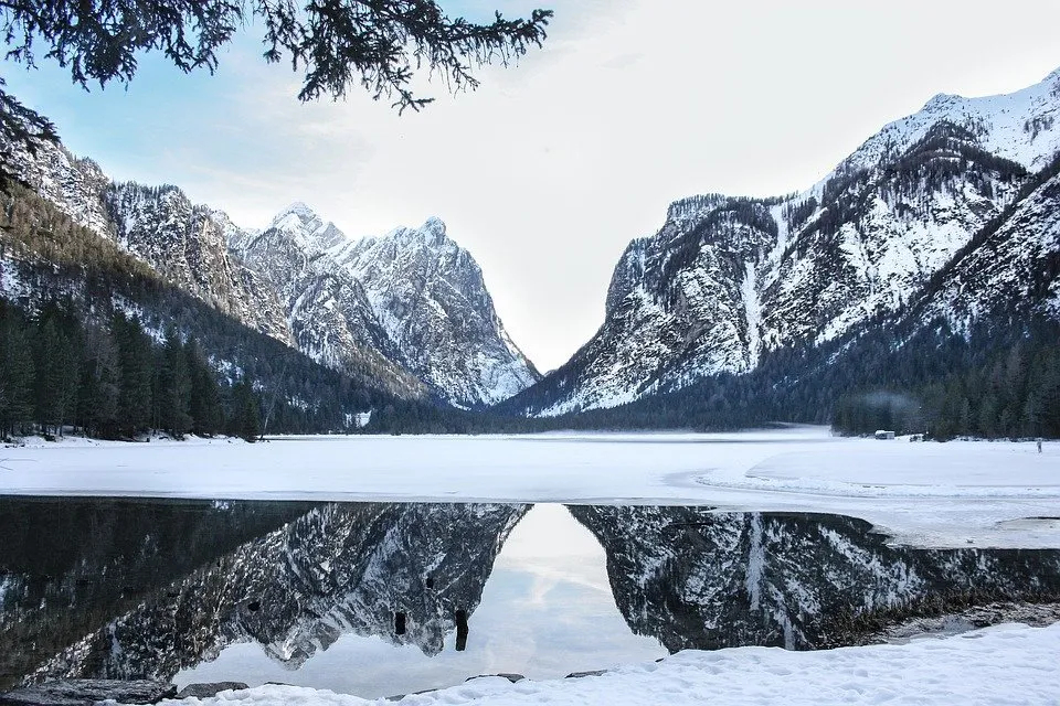 Braies innevato