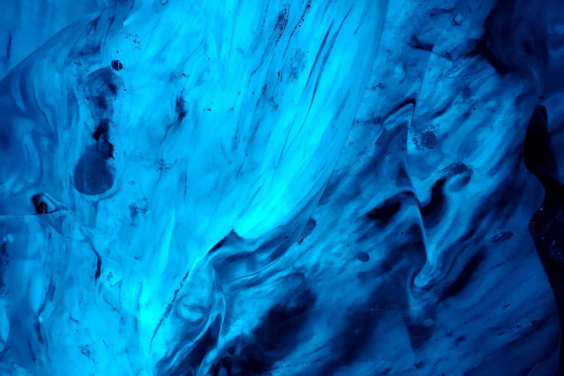 tour islanda 10 giorni grotta di ghiaccio