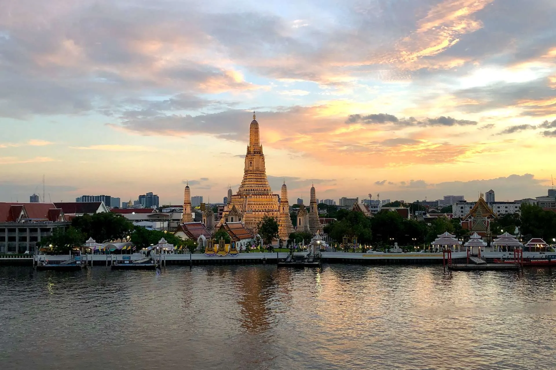 bangkok wat pho thailandia templi volta visita tuk tuk cultura roma i mercati lumpini park