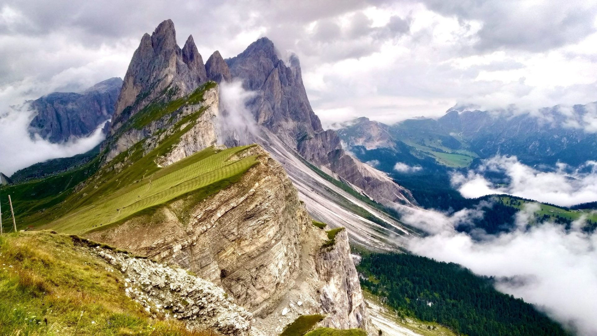 Auronzo di Cadore: scopri le meraviglie delle Dolomiti con il nostro itinerario imperdibile!