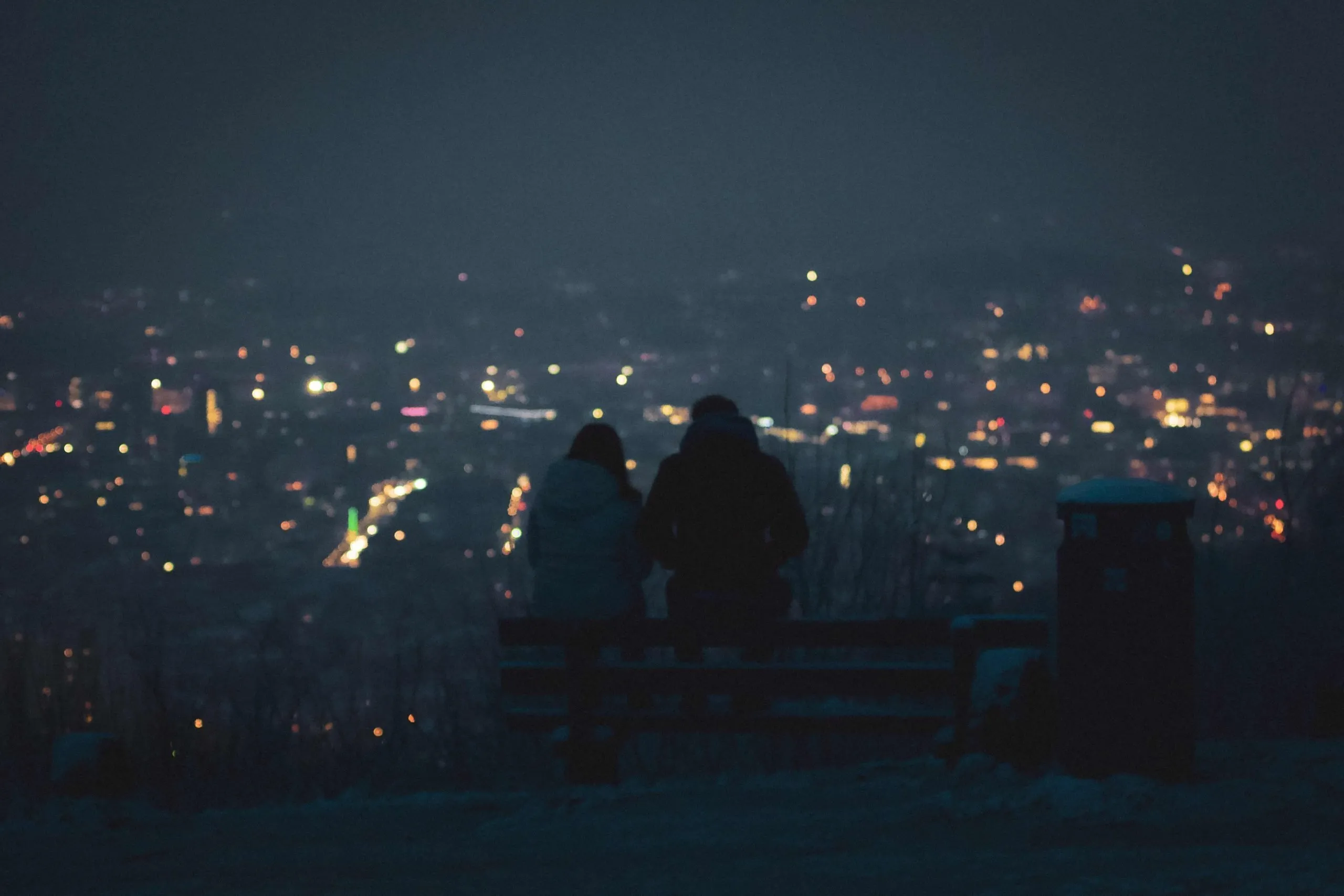 Come costruire relazioni amicizia amore