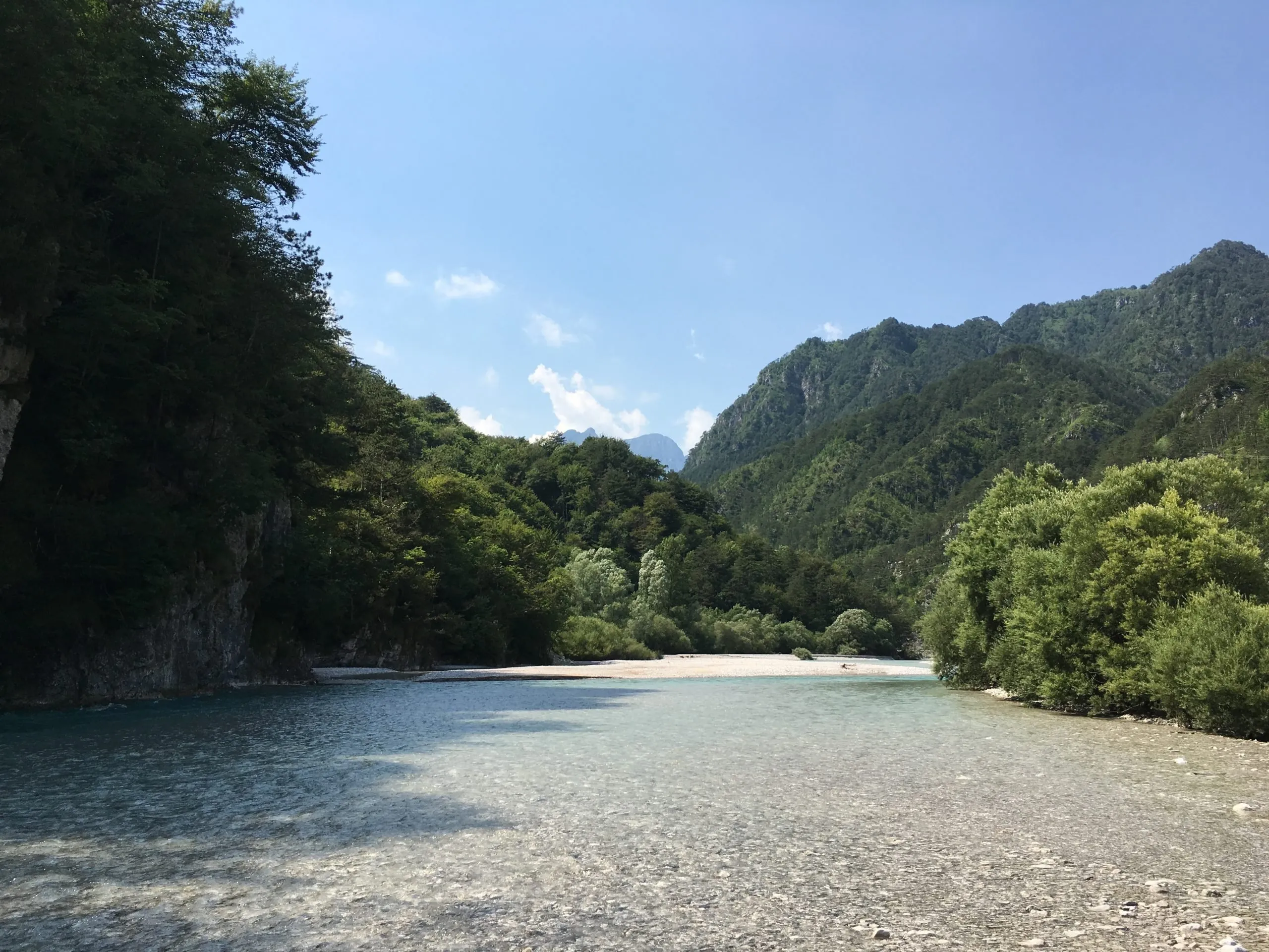 ponte tibetano al lago di barcis