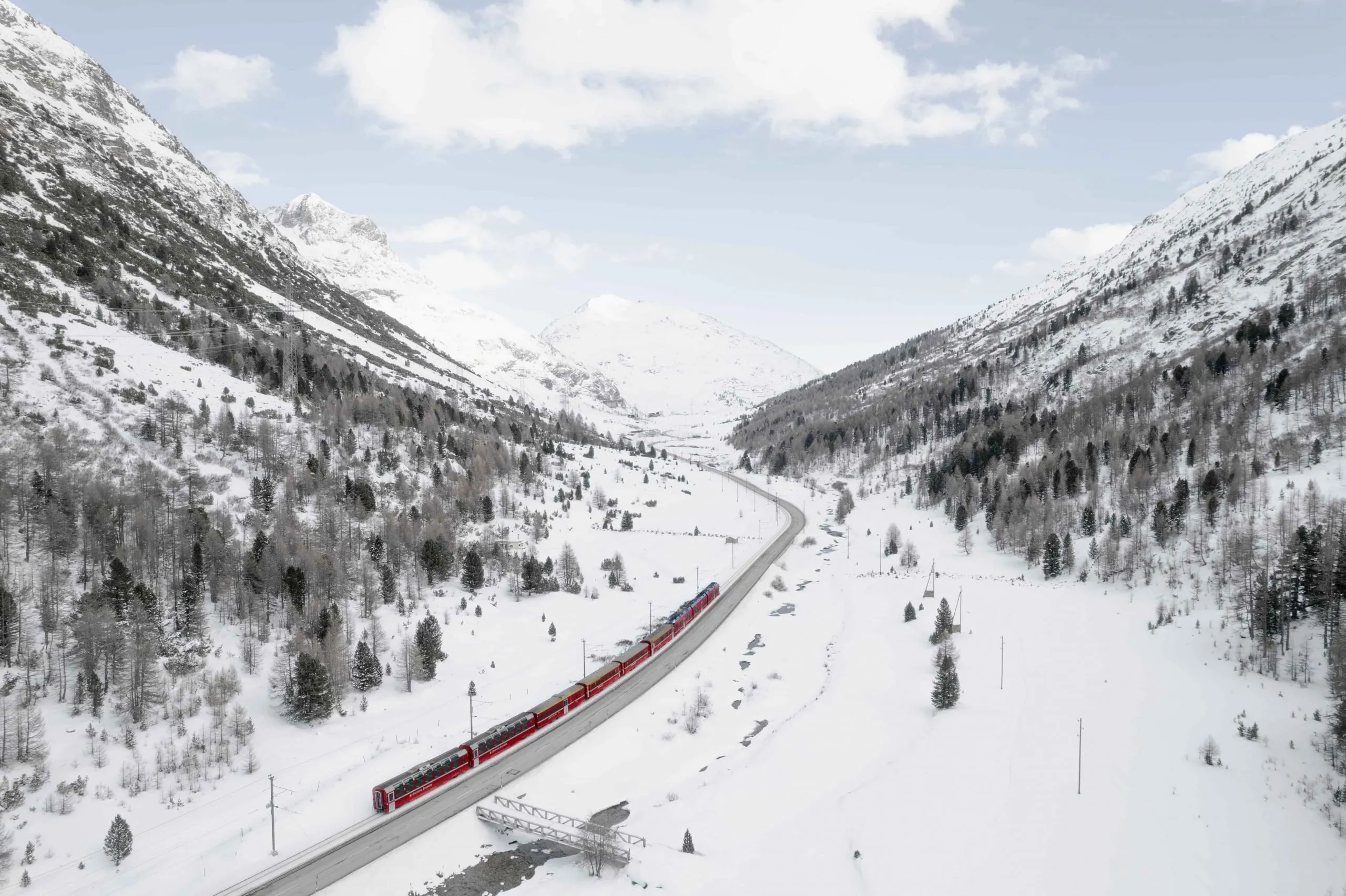 trenino del bernina weekend in valtellina neve