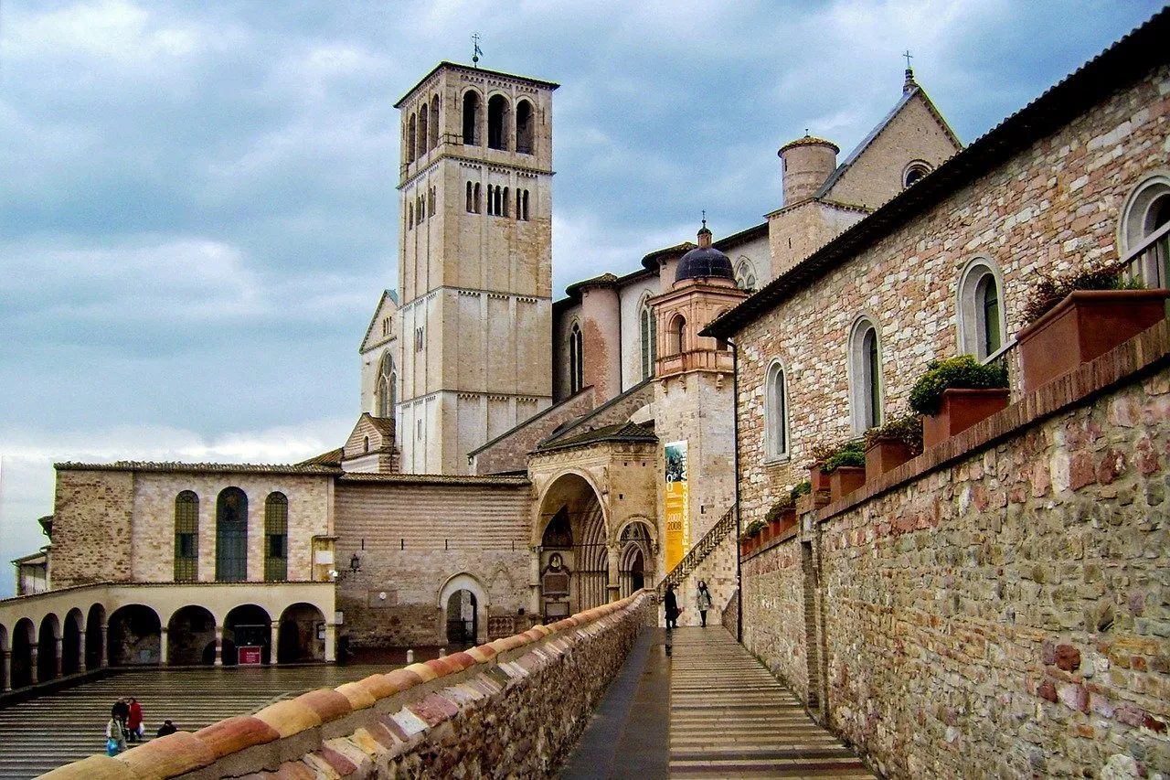 posti-da-visitare-in-umbria-assisi