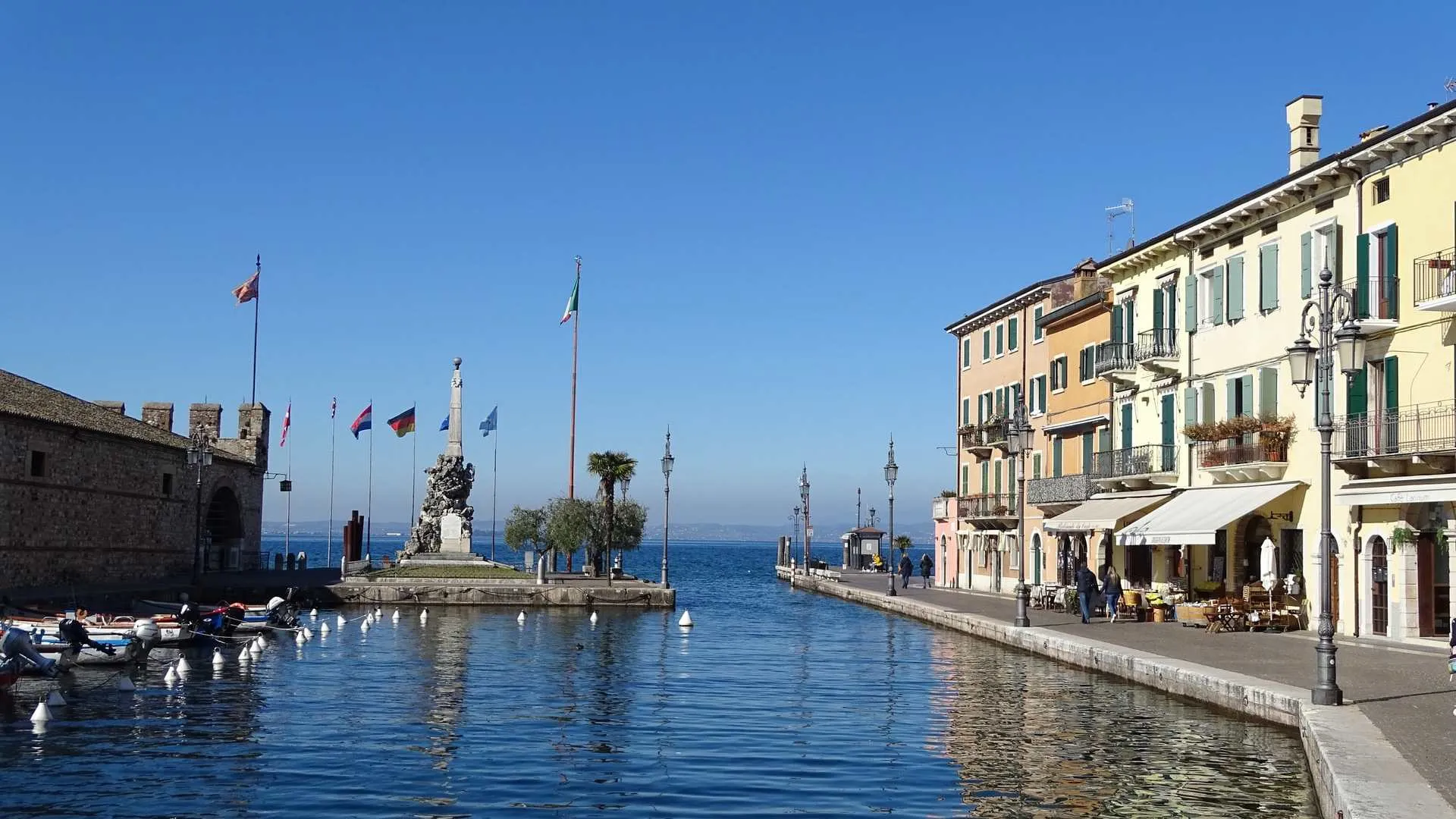 lazise borgo lago di garda