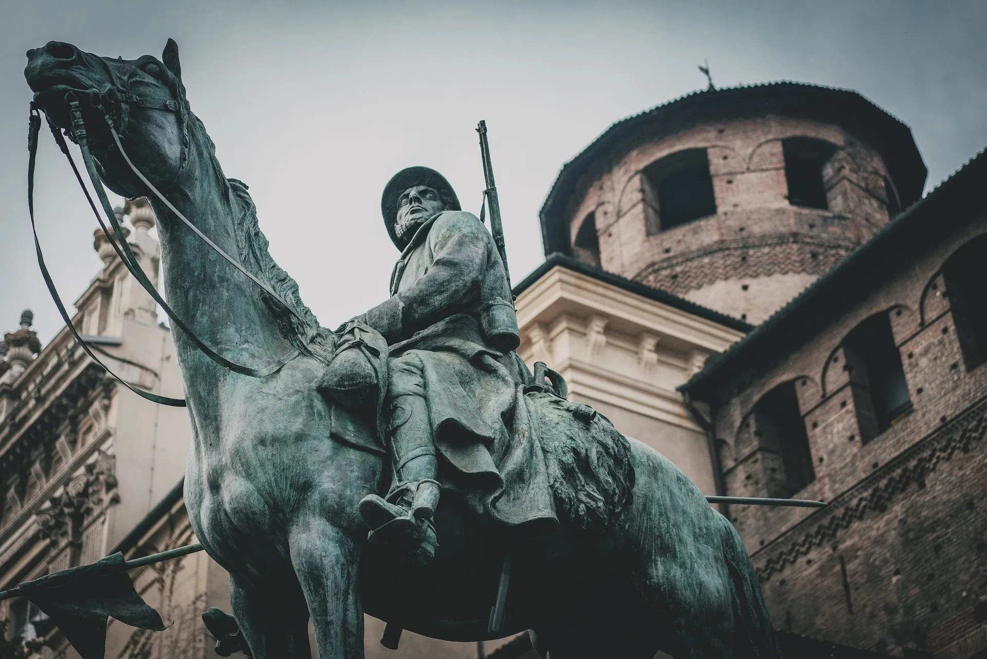 Torino monumento ai cavalieri