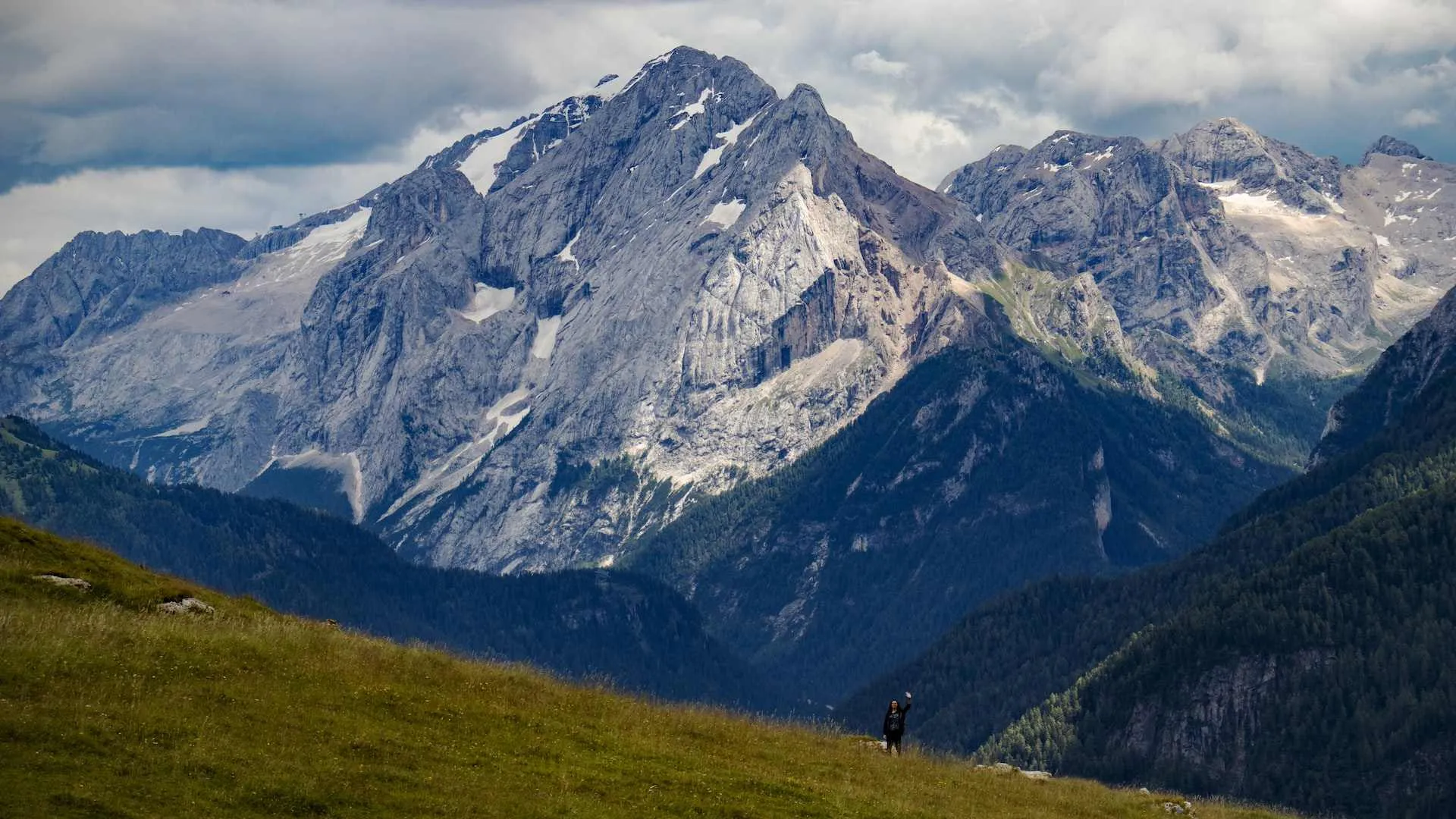val di fassa trekking passo sentiero vigo di fassa parte famiglie mountain bike nordic walking rifugio miralago parte consigli pinterest