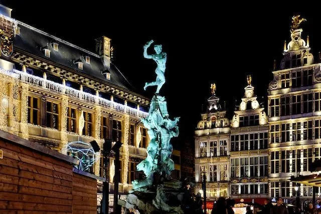 Grote Markt Anversa