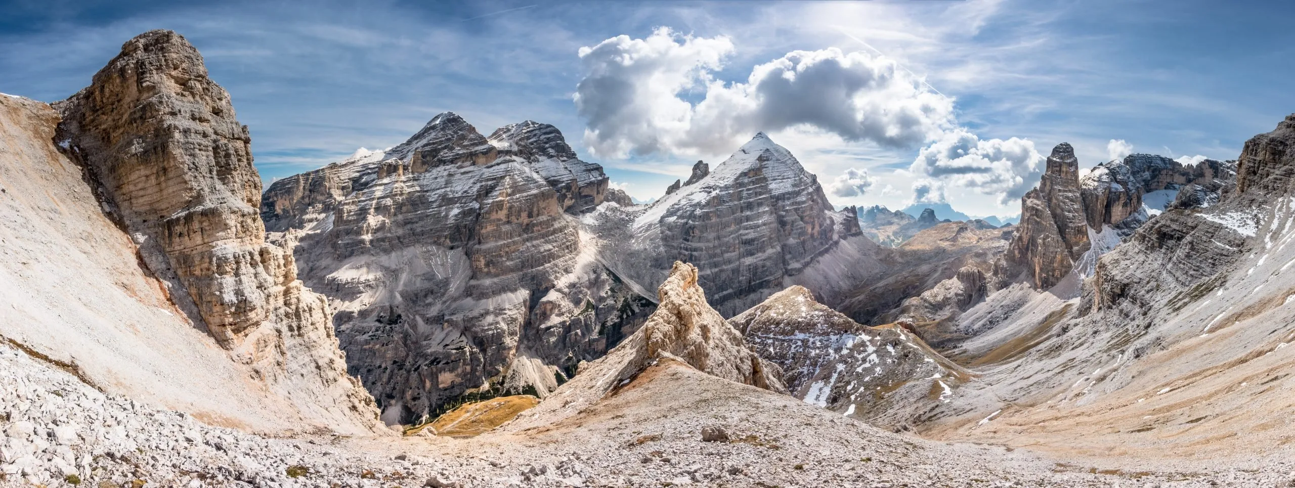 Sentiero lago Sorapis Dolomiti Cortina d'Ampezzo