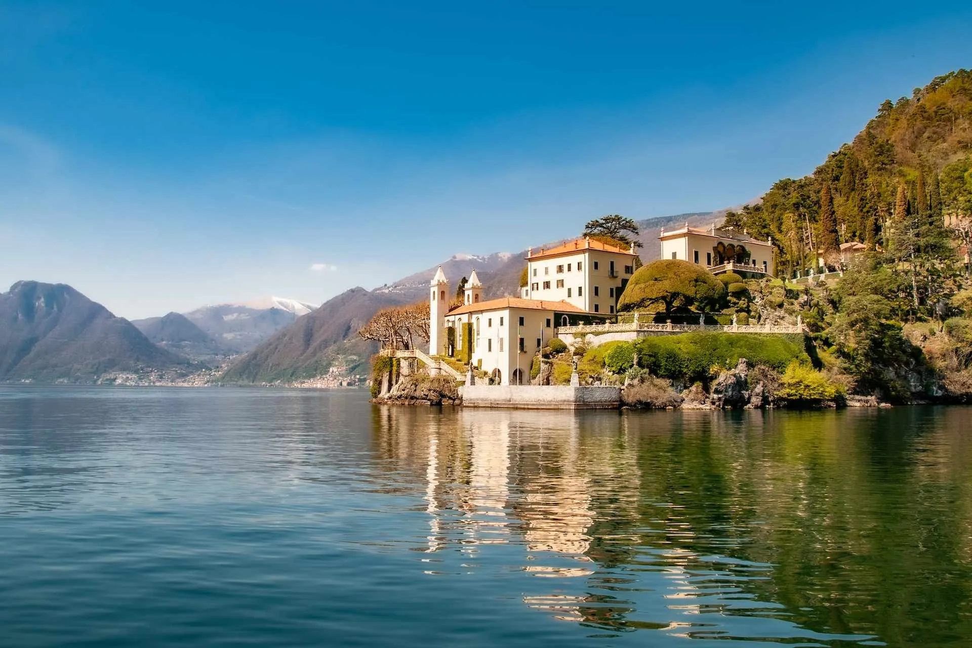 villa sul lago di como