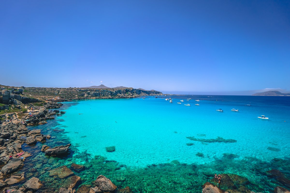 La Sicilia e le Isole Egadi: Sei Giorni tra Mare, Degustazioni e Gite in Barca