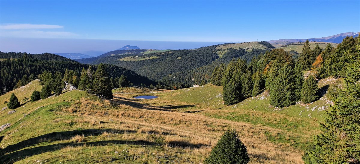 Due Giorni di Avventure in Lessinia: Tra Camminate e Orienteering nella Natura