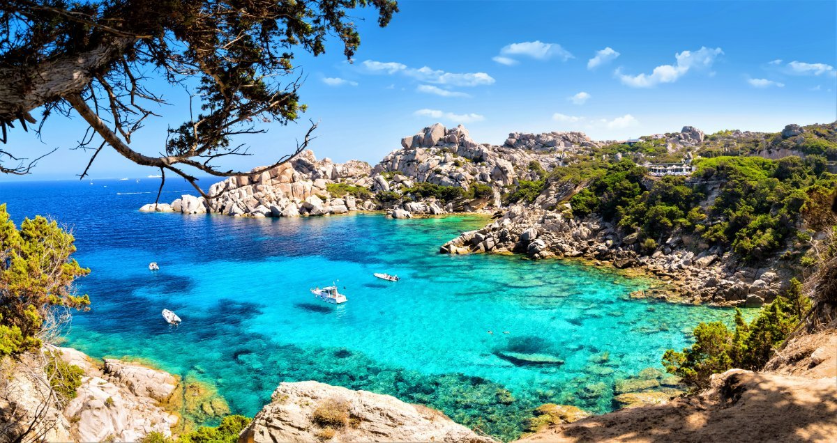 Otto Giorni in un Hotel da Sogno nelle Spiagge Paradisiache della Sardegna
