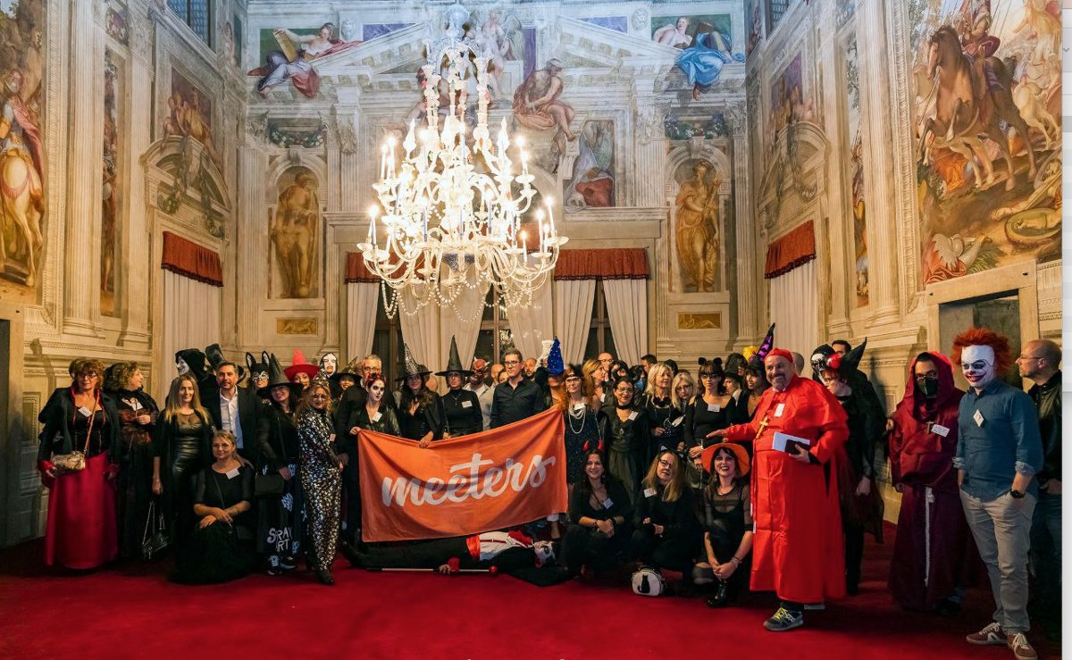 Halloween in una villa Palladiana, pernottamento in hotel e giro a Marostica