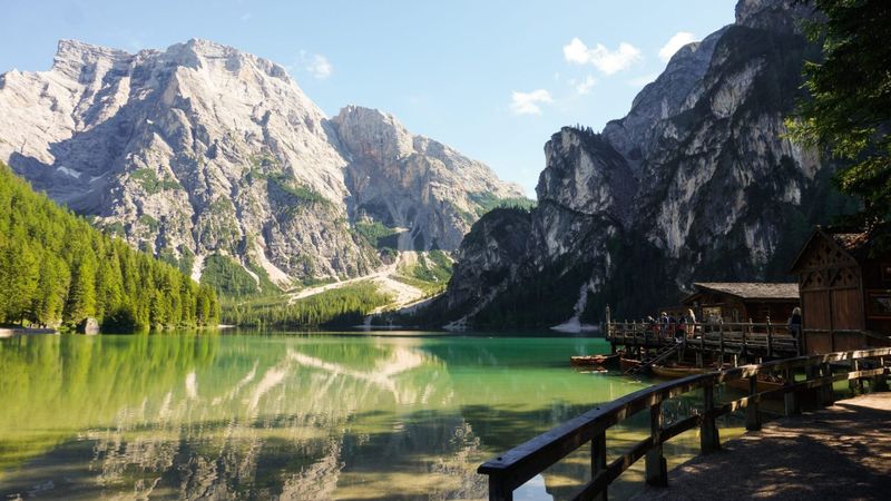 Pozzo di Fassa: scopri il paradiso alpino delle Dolomiti con le sue meraviglie naturali
