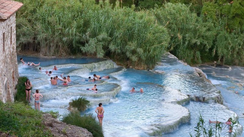Free Thermal Baths in Italy