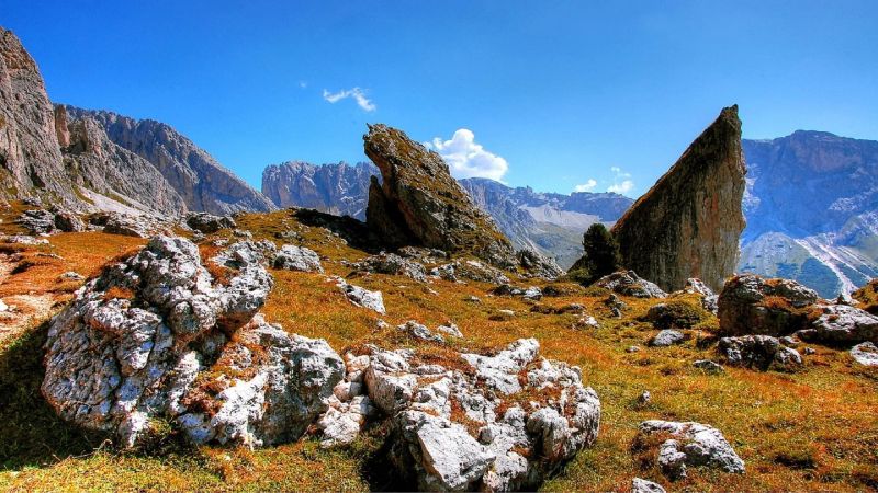 hiking in val di sole