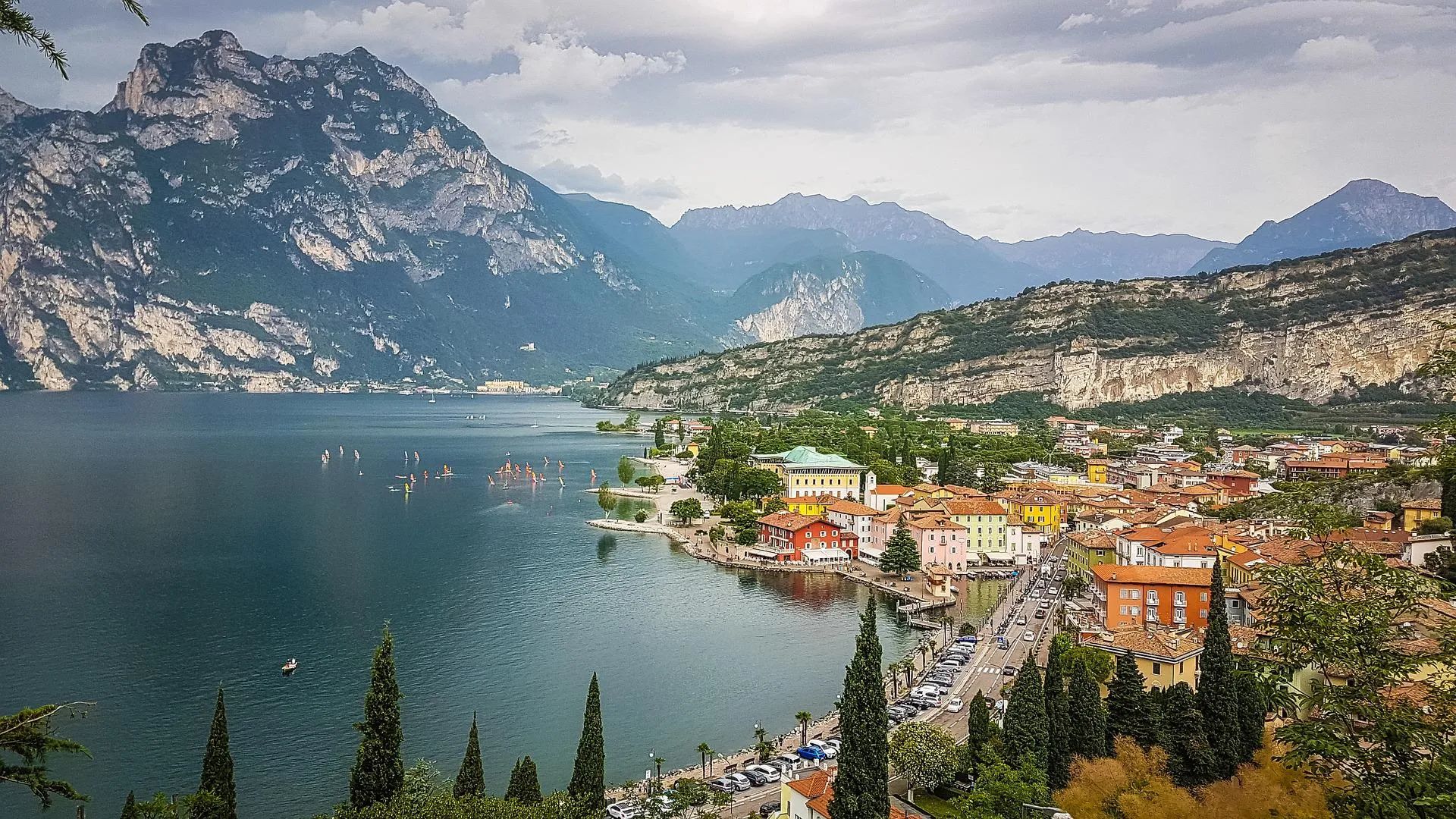 how to get to Lake Garda