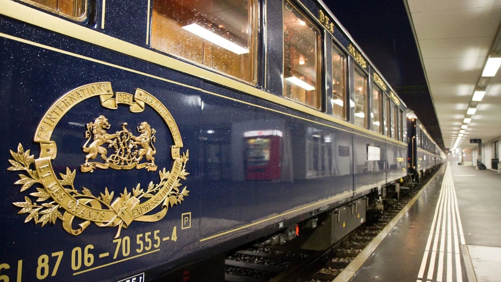 Experience on the Orient Express: A Journey Between Dream and Reality