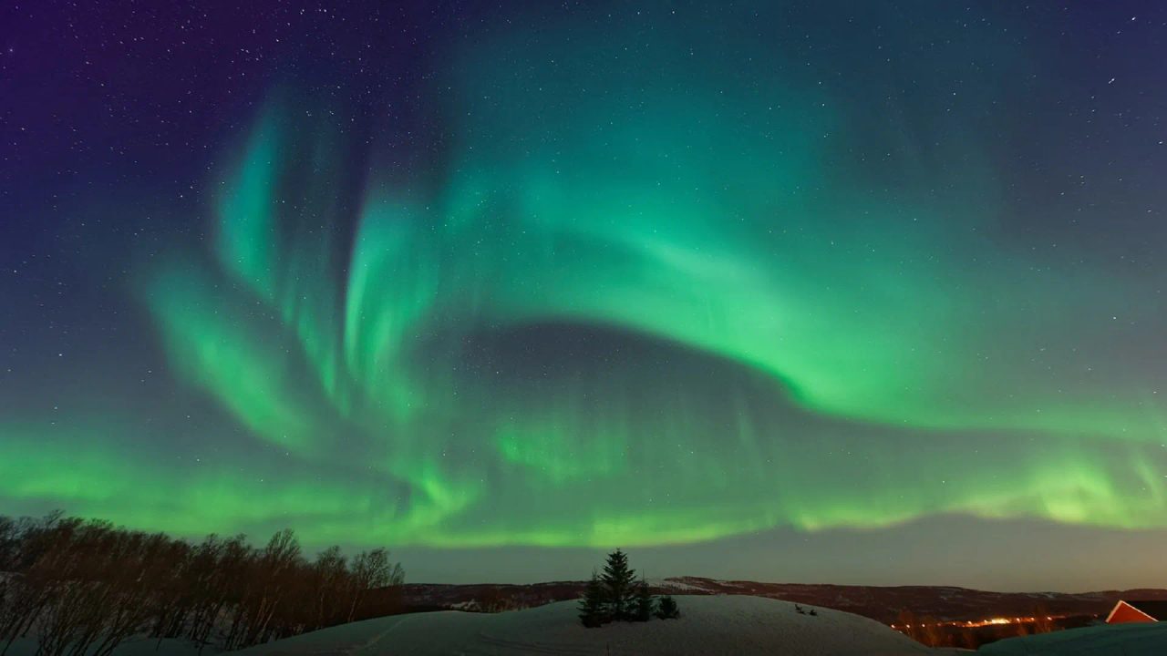 When to See the Northern Lights: The Complete Guide
