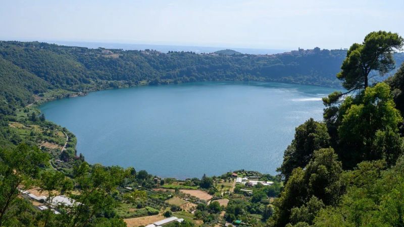 Castelli Romani lakes