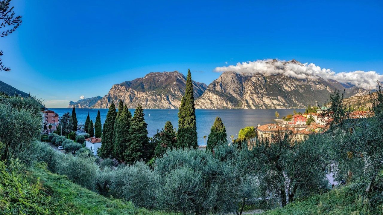 Winter Hikes at Lake Garda