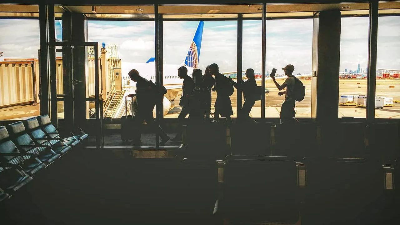 Group Travel: How to Manage Free Time and Organized Activities