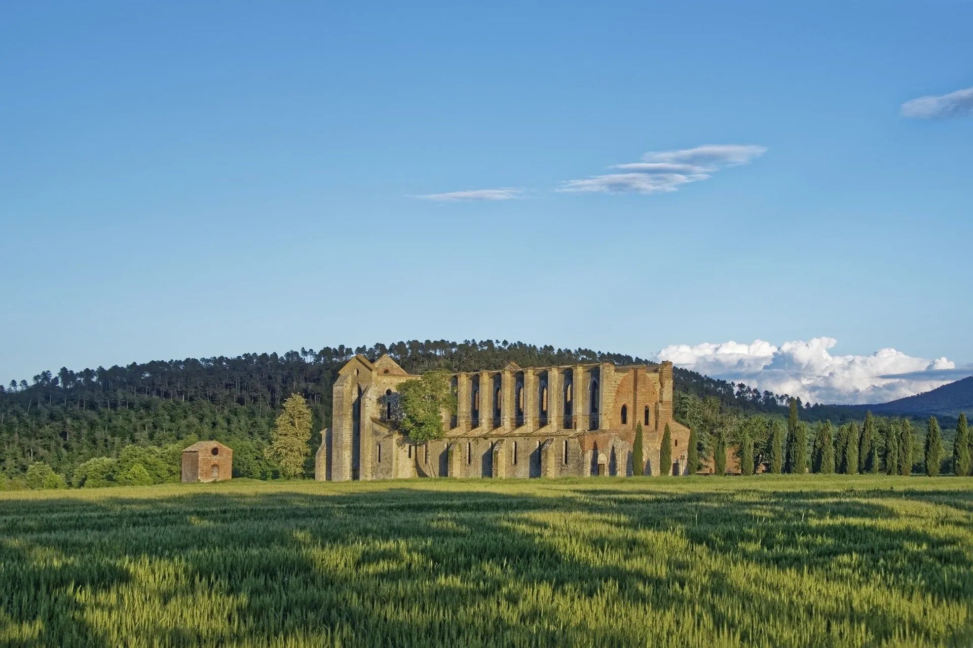 abandoned places in Italy