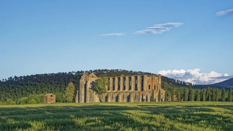 abandoned places in Italy