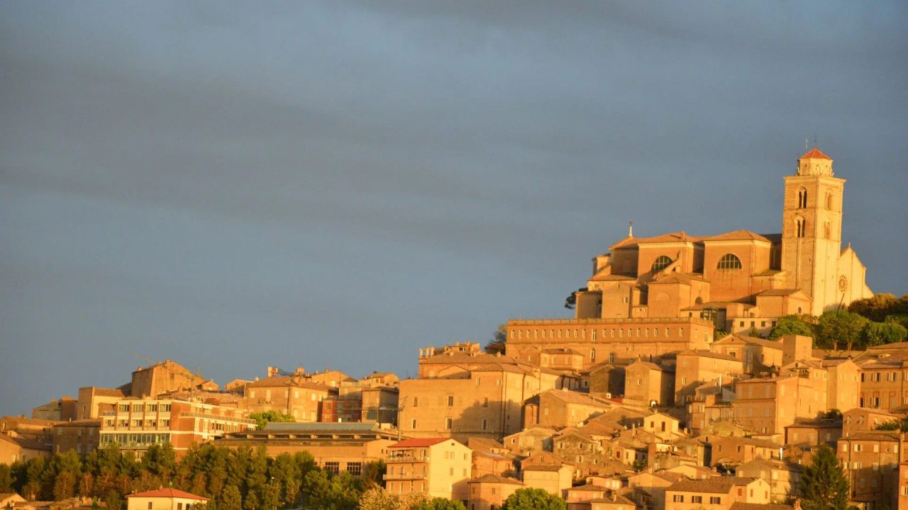 musei civici concerti bellezza albero di natale mura medioevo fuga mostre italiani uno piazza suggerimenti federico ii famiglie grotte fuga storia