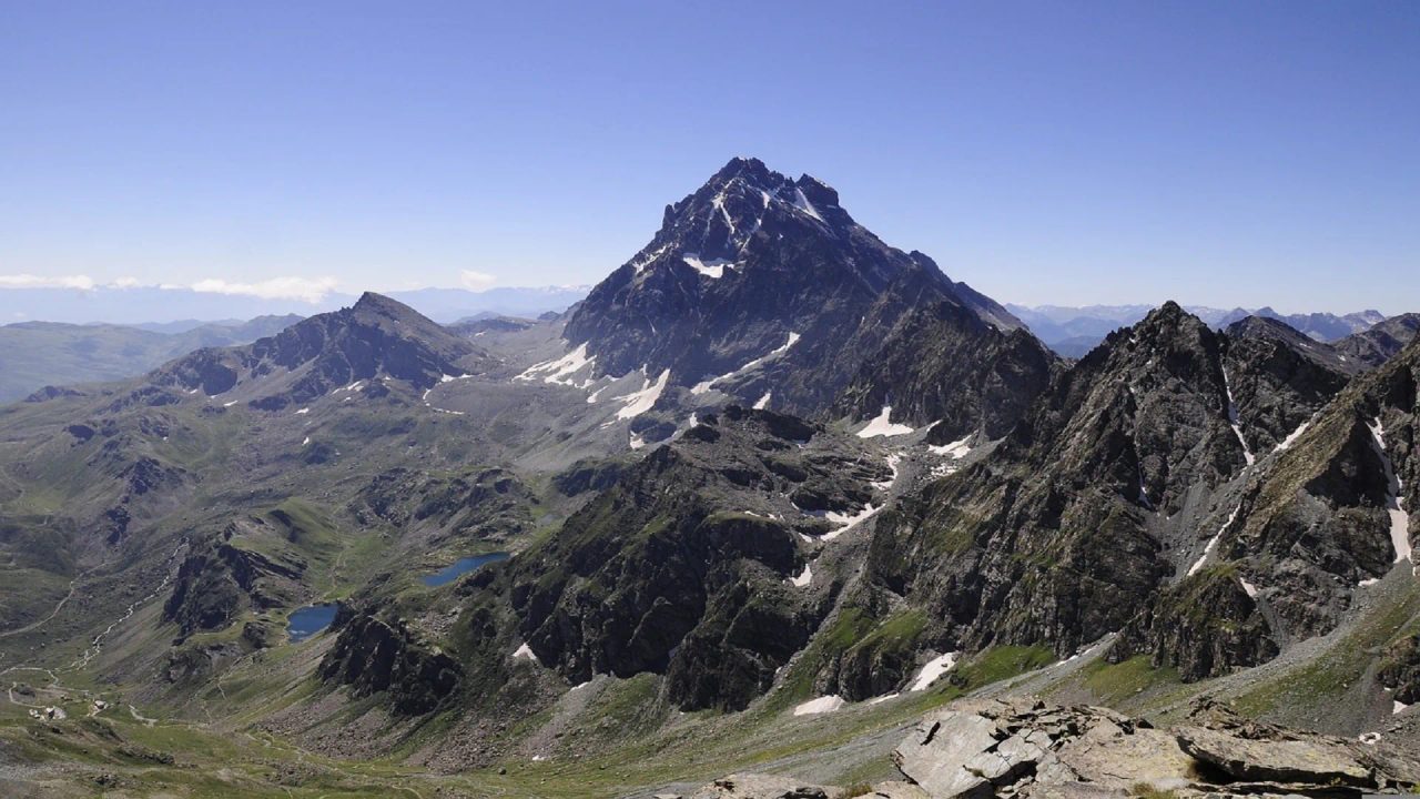 Hiking in Piedmont: The Best Itineraries