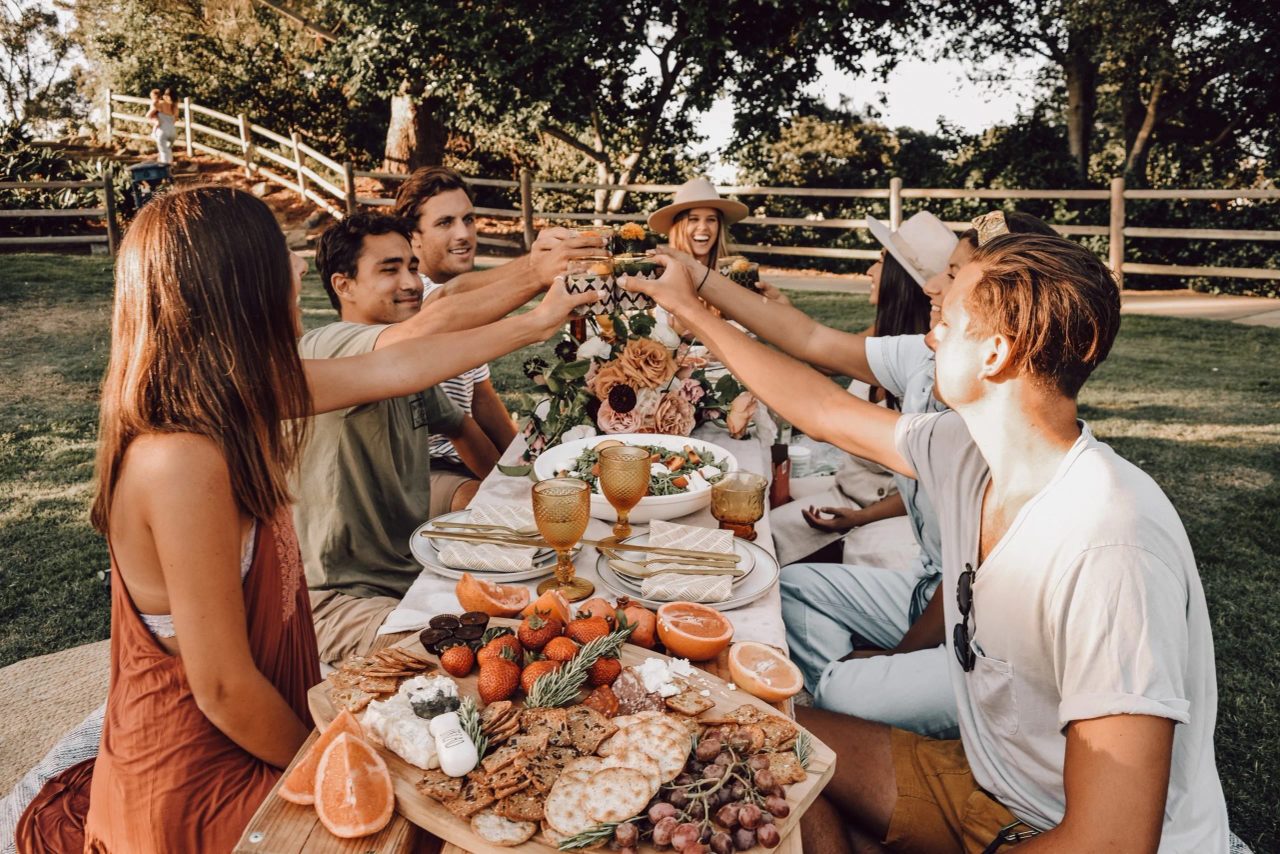 compagnia di nuovi amici