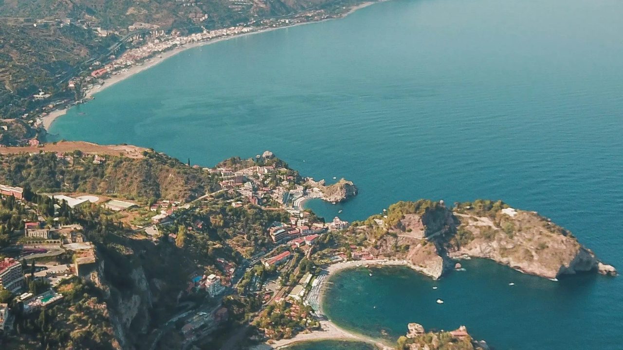 Paradise Beaches in Tropea: A Dream to Experience