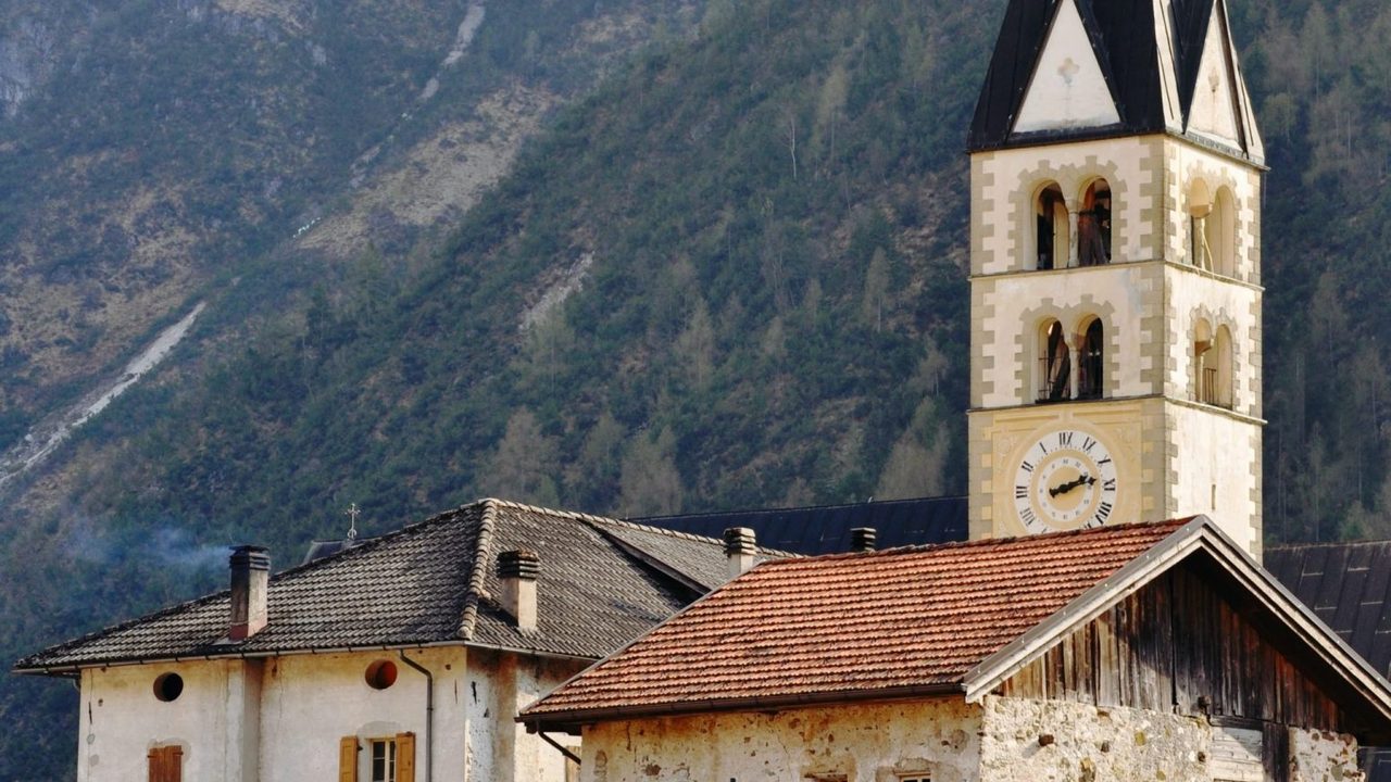 Discover the Secrets of Agordina: A Journey Through Nature, Culture and Traditions!