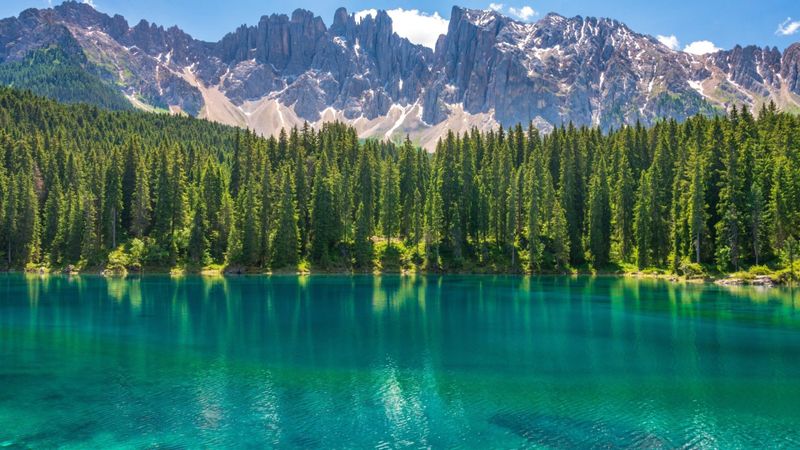 Val di Non: Discover the Natural Paradise of the Dolomites with Its Treasures and Wonders