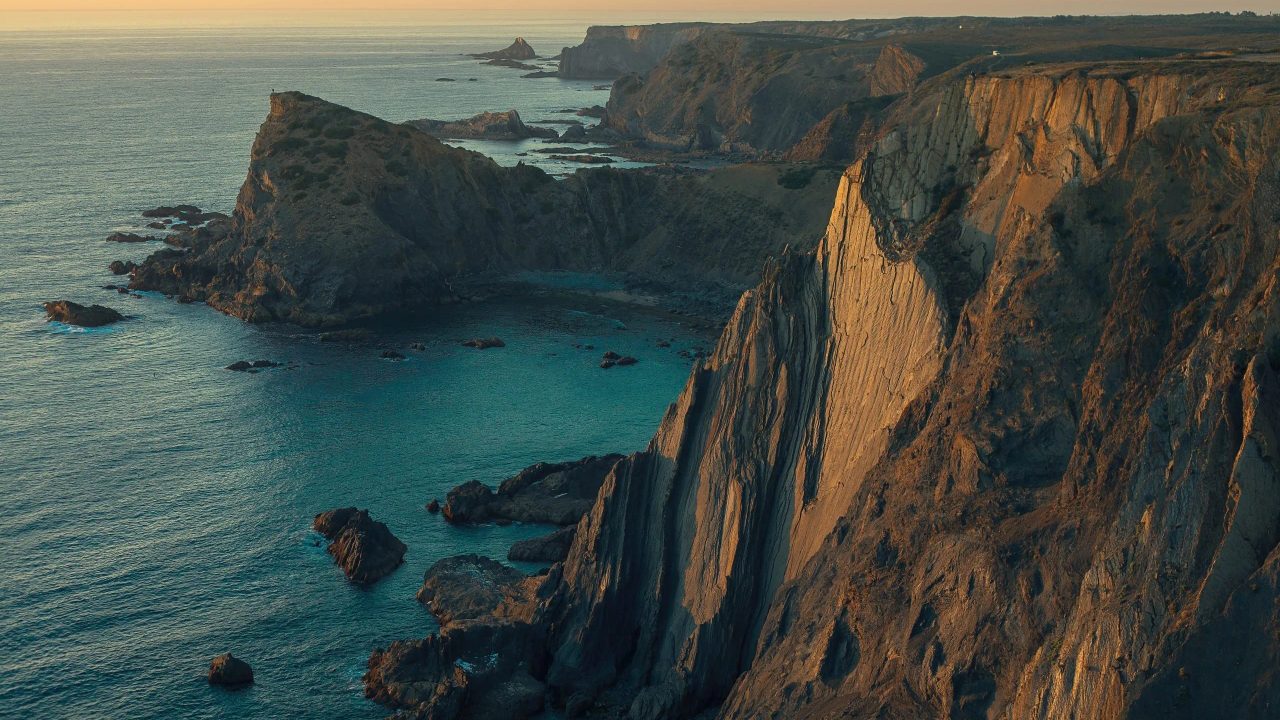 Algarve: Wonders to See in Portugal