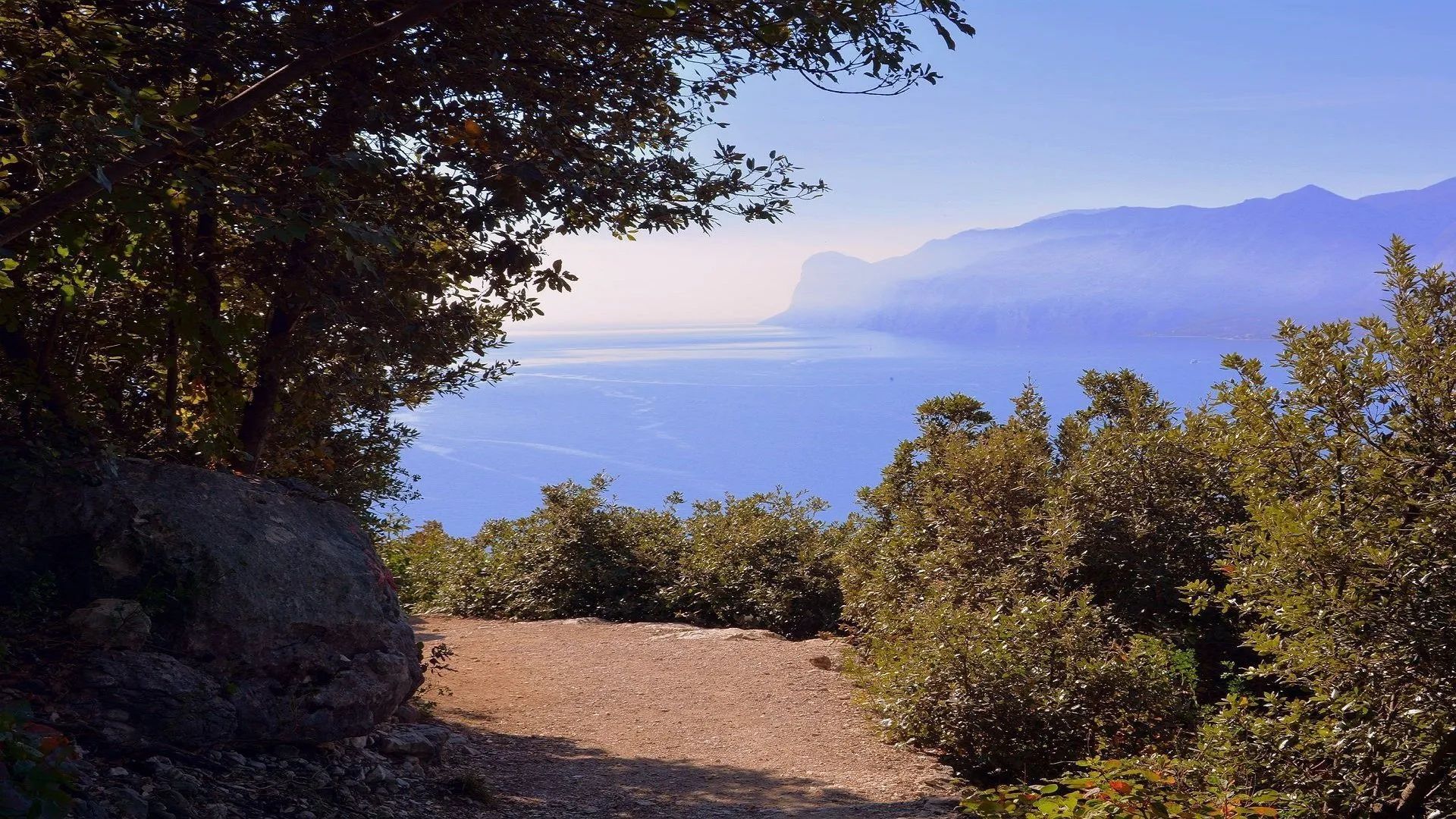 busatte tempesta panoramic trail