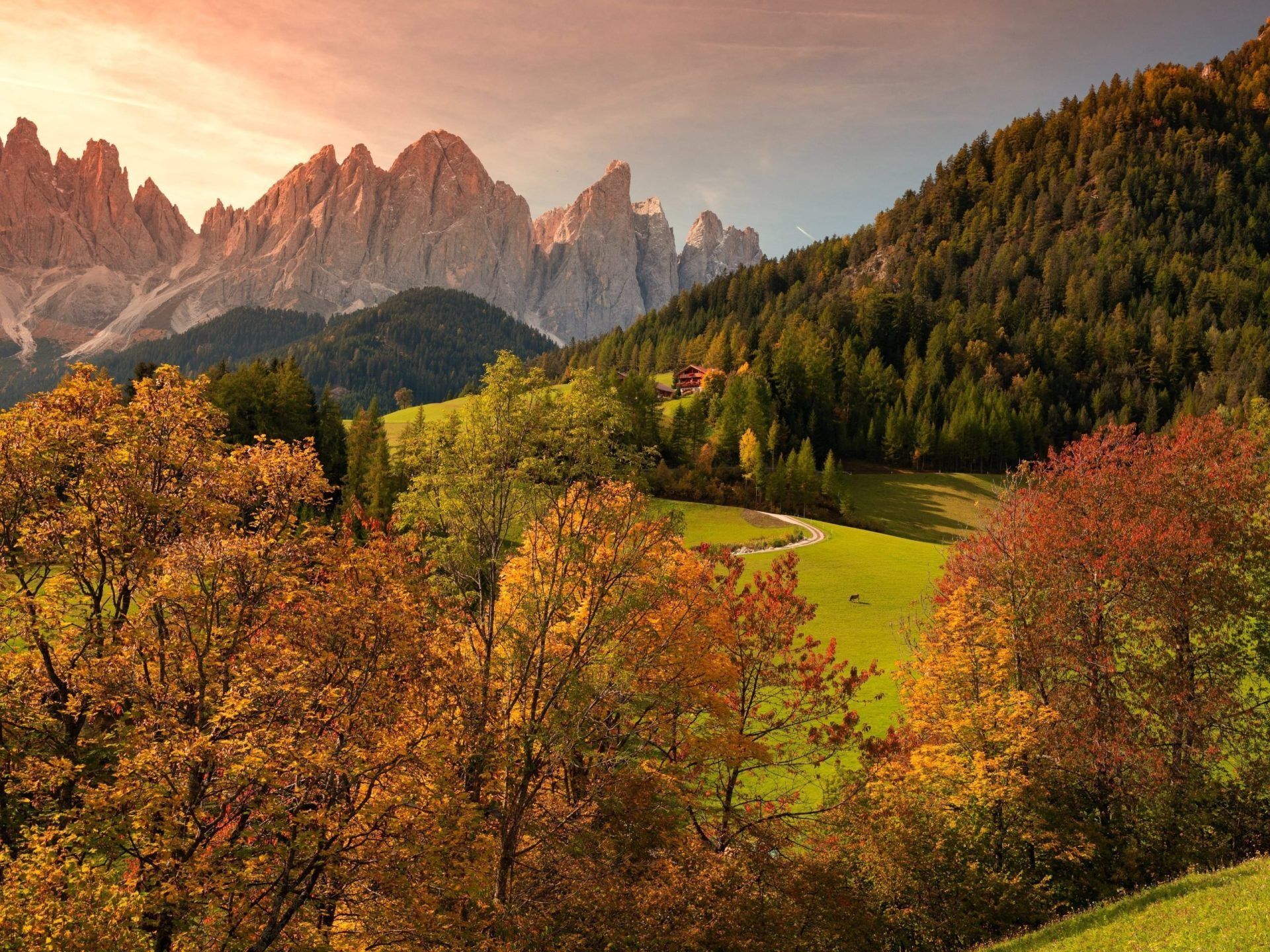 Val di Funes : un paradis alpin enchanteur à découvrir entre paysages à couper le souffle et traditions authentiques