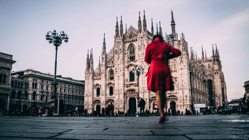 making-friends-in-milan