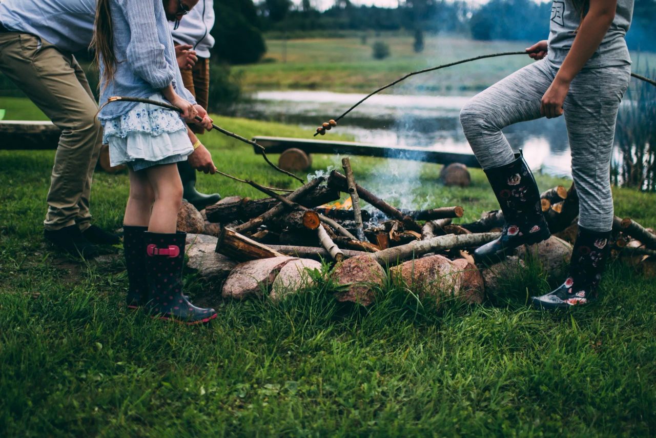 In Trentino si possono svolgere attività molto coinvolgenti nella natura con i bambini