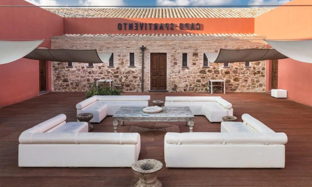 Dreamy Nights: Here Are 12 Unique Locations for a Stay ...