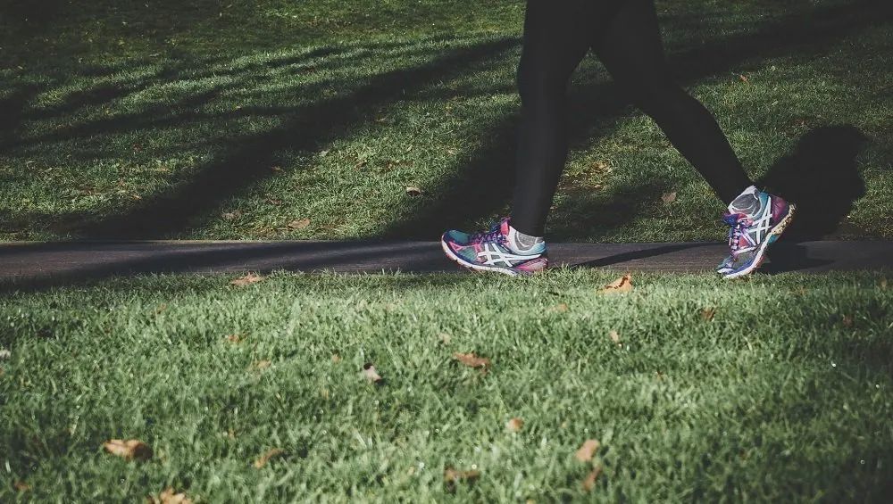 Walking Benefits: Let's Discover Them Together