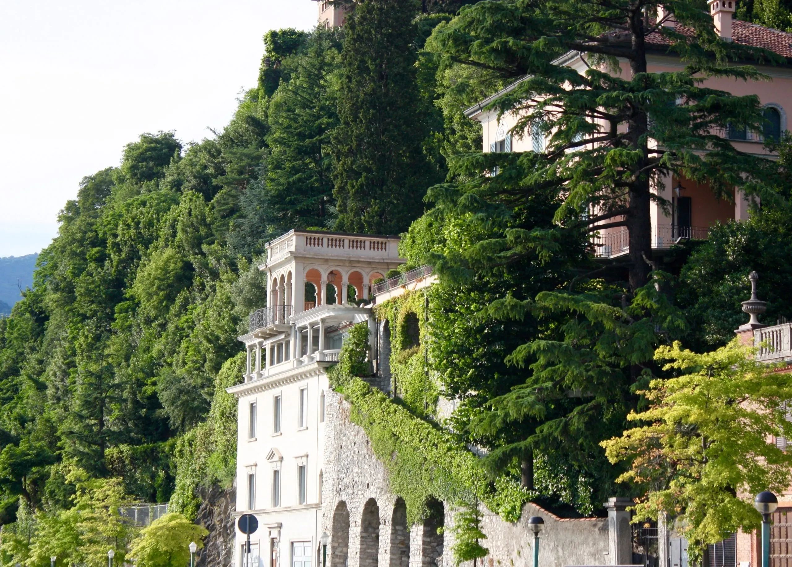 where-to-go-for-a-day-in-lombardy-como