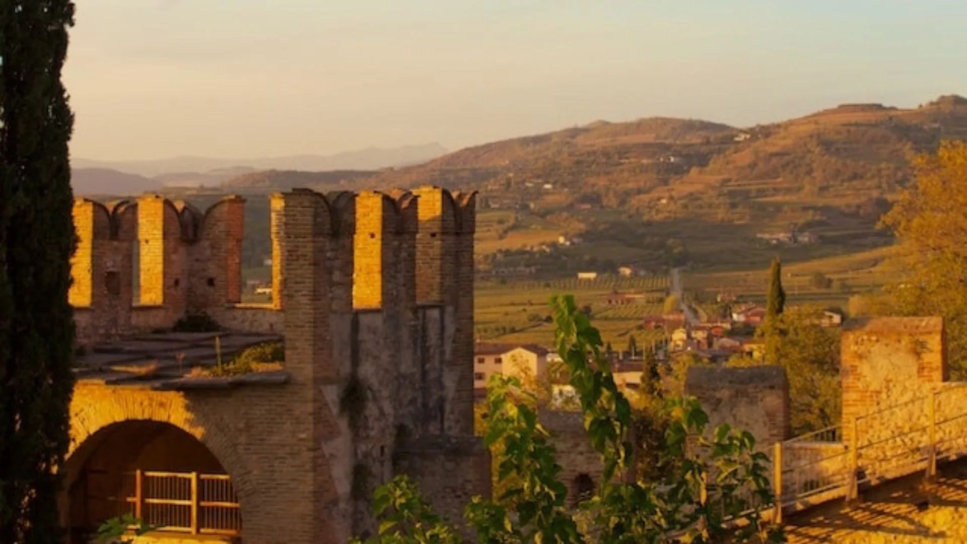 Medieval Village of Soave VR
