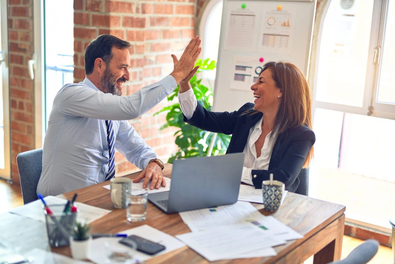 come-trovare-nuovi-amici-lavoro