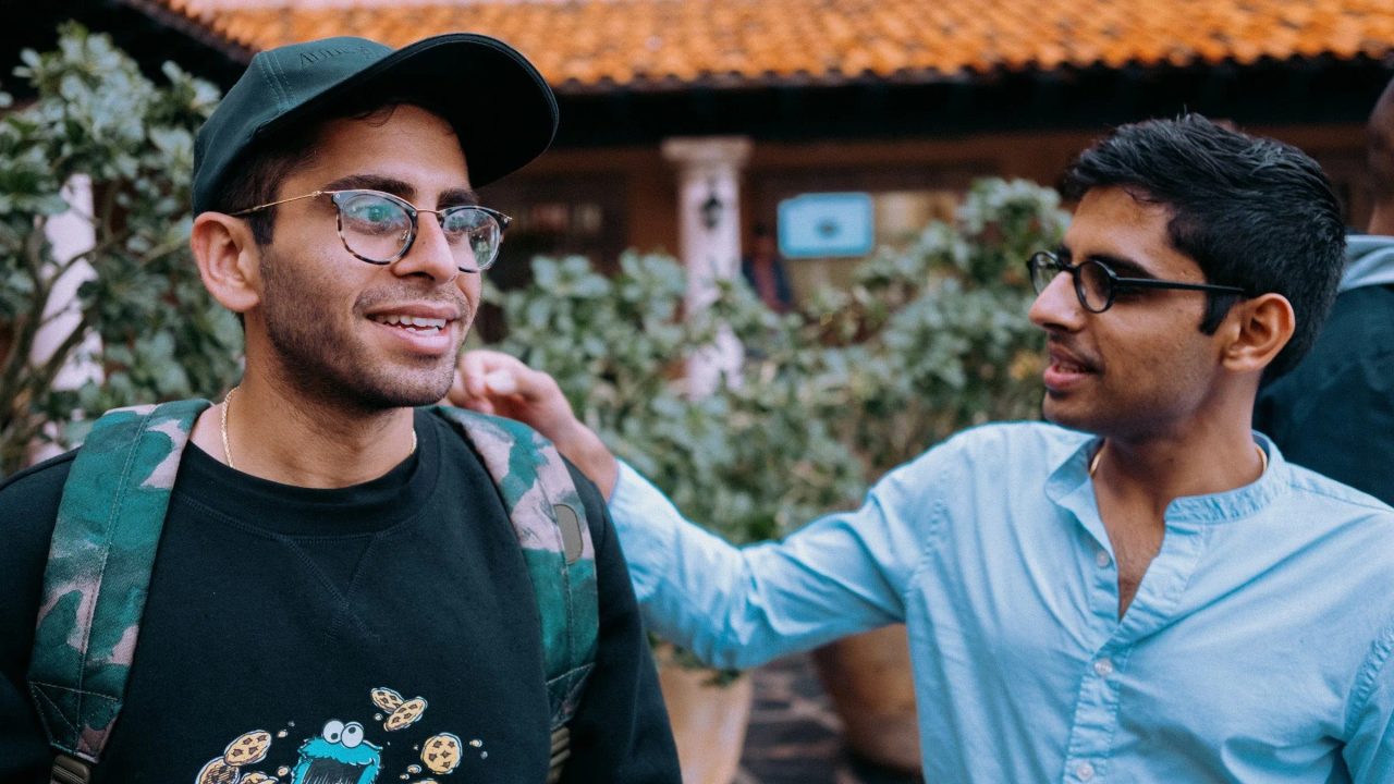 How to Make Conversation with Strangers