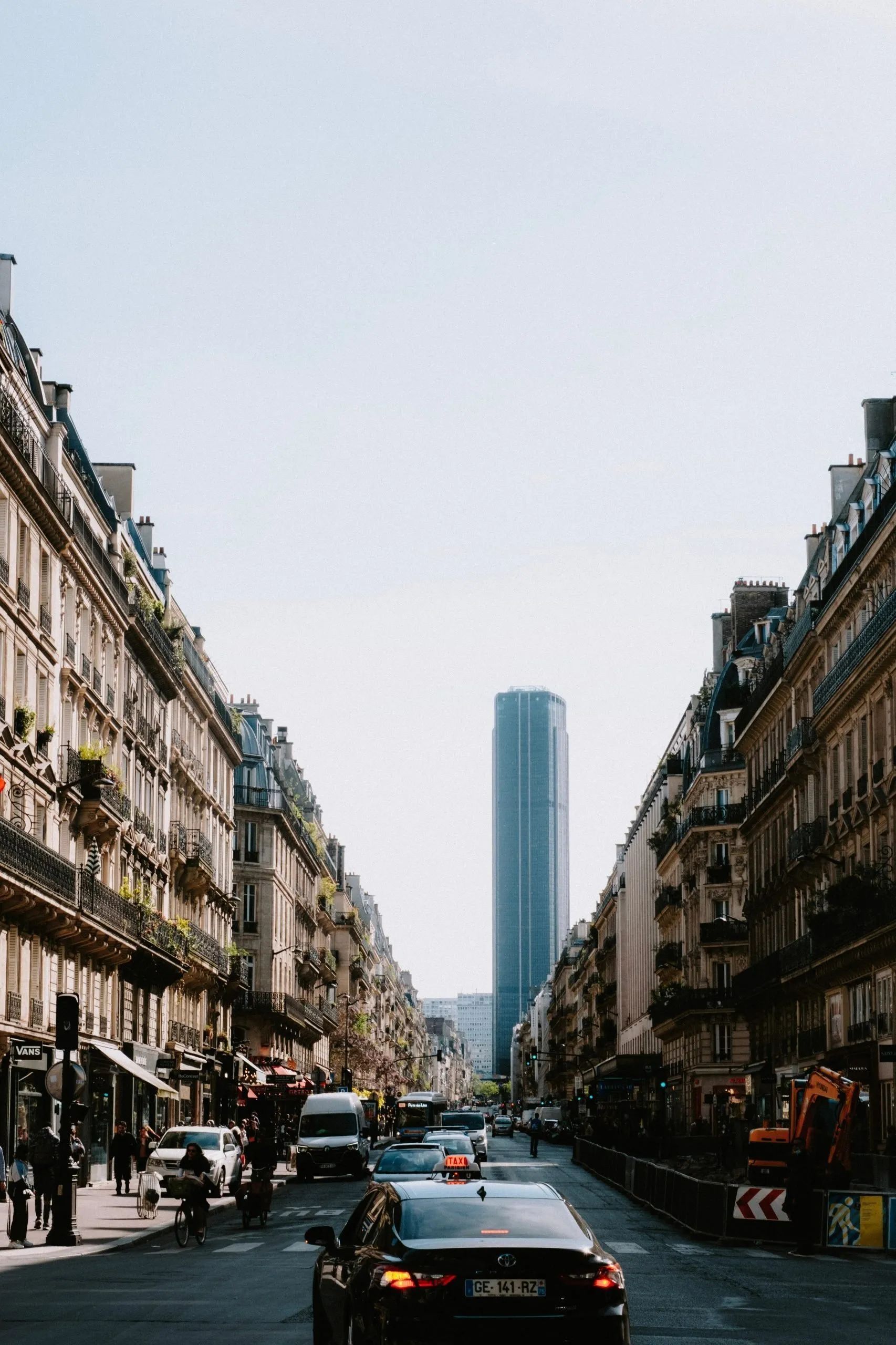 The Montparnasse Tower: Paris's Iconic Skyscraper